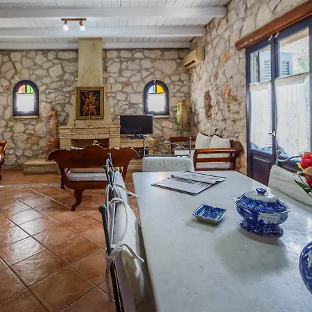 Demetra * Agios Dimitrios (Zakynthos)